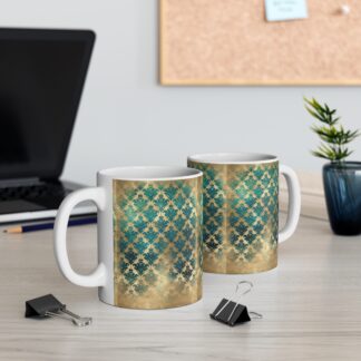 Elegant Vintage-Inspired 11oz Mug for Coffee Lovers